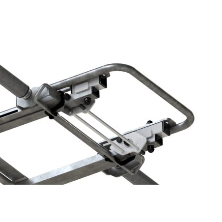 Sliding ladder extension for vehicles with rear elevation