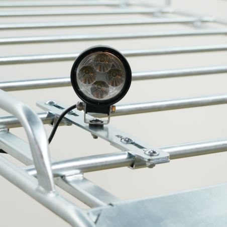 Safety light support on steel roof rack bar Ø20 mm